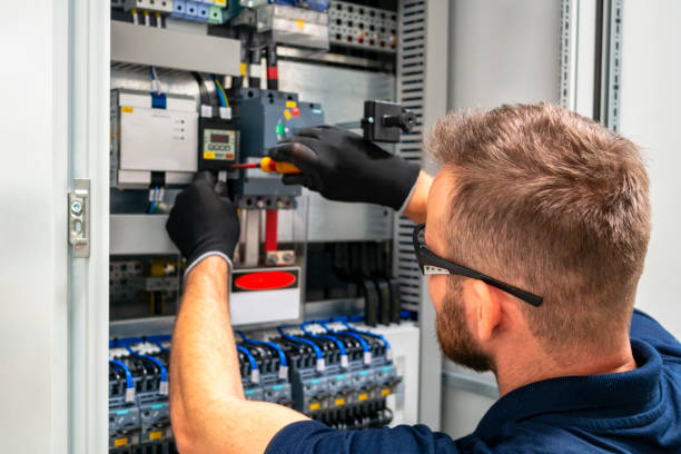 Best Emergency Electrical Repair  in Commack, NY